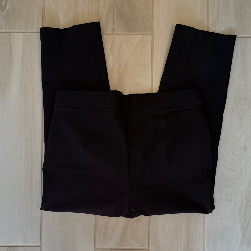 Rafaella Comfort| Black Flat Front Stretch Capri/Cropped pants - Picture 5 of 9
